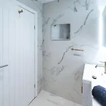 Manhattan Luxury *