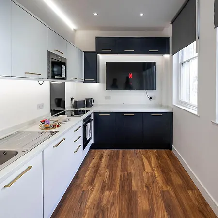 Manhattan Luxury