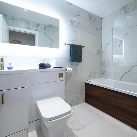 Manhattan Luxury
