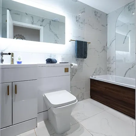 Manhattan Luxury
