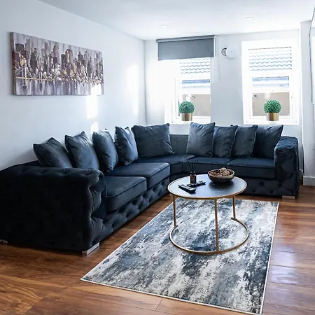Manhattan Luxury
